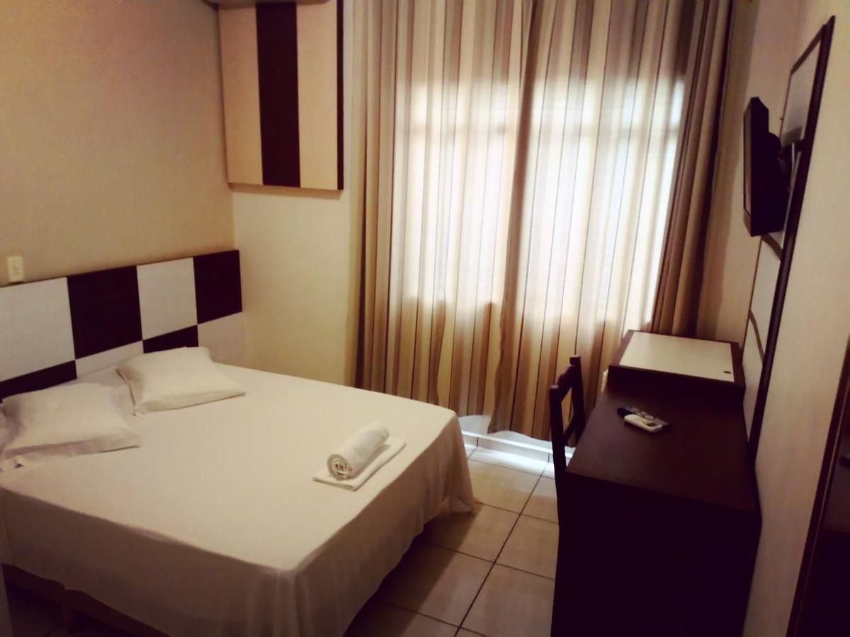 Hotel Maestro Express Toledo Toledo  Exterior photo